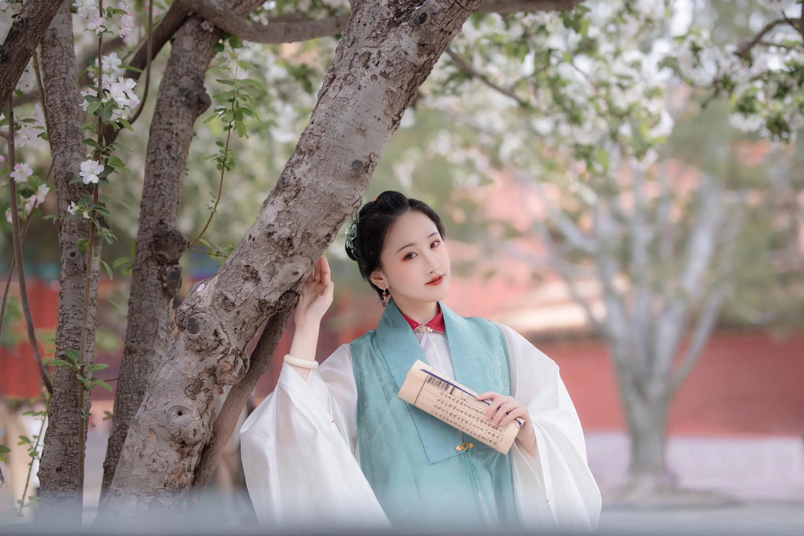 [YITUYU艺图语]2021.08.30 花想容 晴空 [24P]插图7